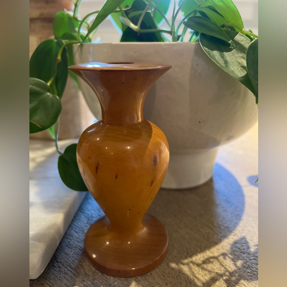 Vintage 5” Oregon Myrtlewood Bud Vase Hand Turned Wood A Poem In Wood Inc - Picture 2 of 7